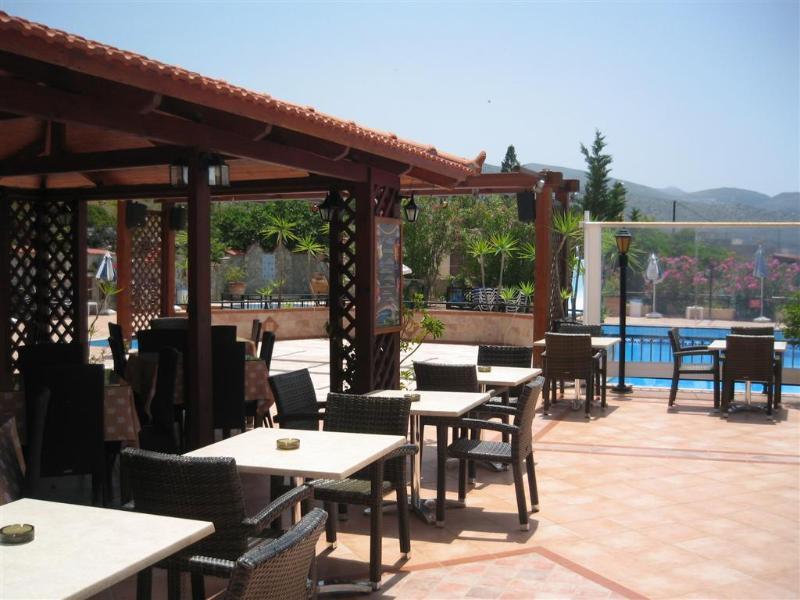 Hotel Bella Vista Sissi Esterno foto